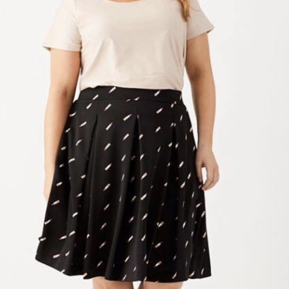 Ashley Nell Tipton Dresses & Skirts - Ashley Nell Tipton X Boutique Lip Stick Scuba Midi Skirt